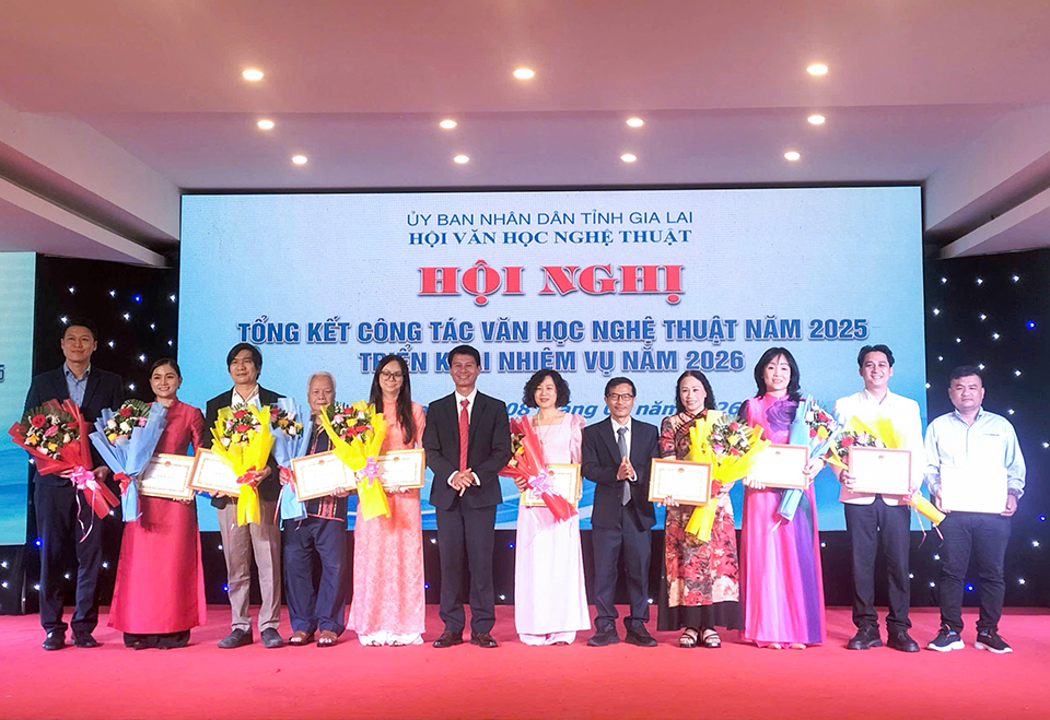 Hội VHNT Gia Lai tổng kết hoạt động văn học nghệ thuật năm 2025, triển khai nhiệm vụ năm 2026