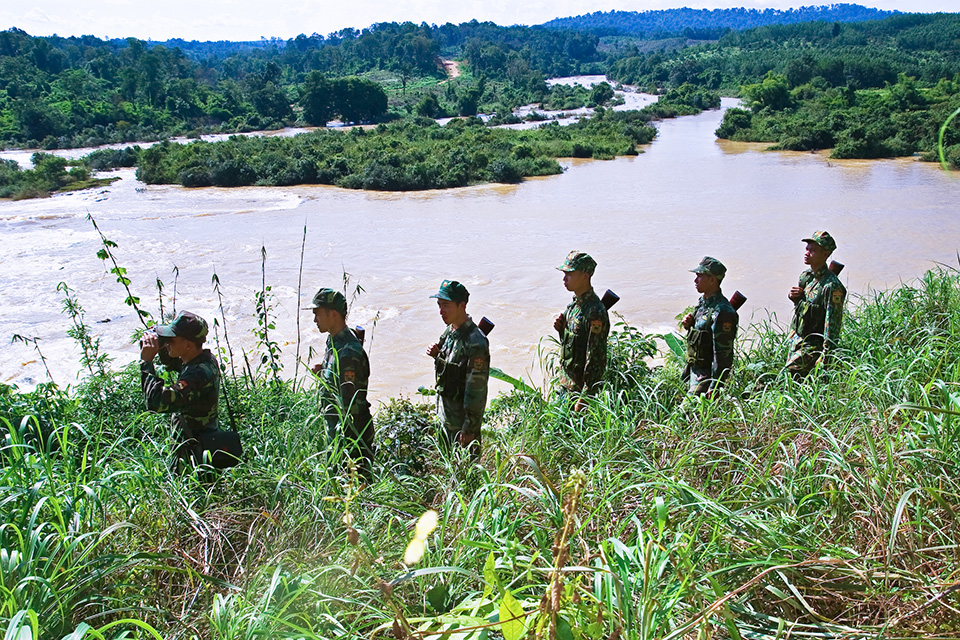 Chạm tới vùng biên Ia O