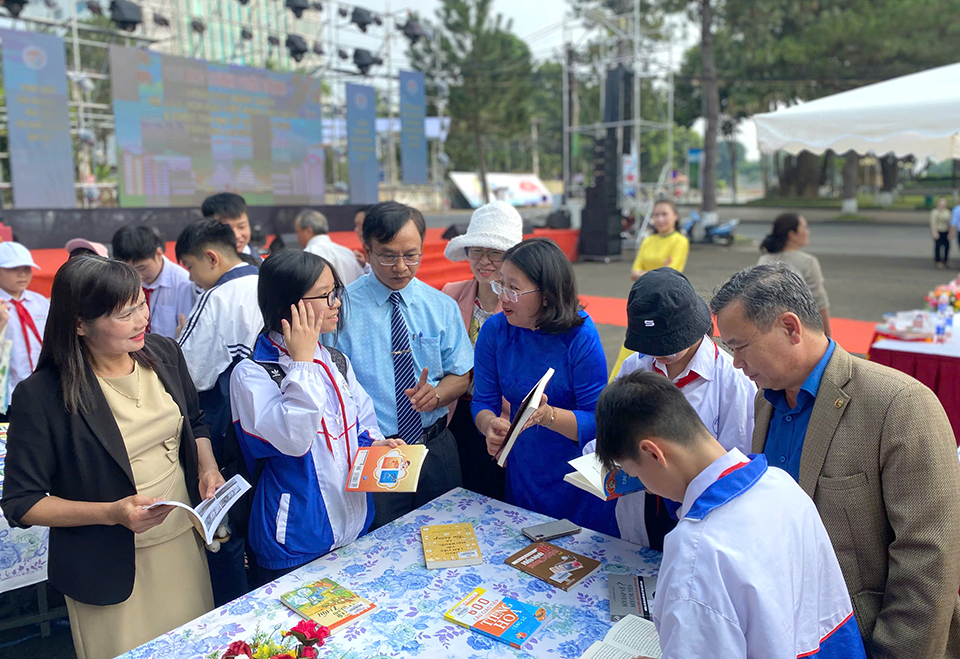 Phát động hưởng ứng Ngày Sách và Văn hóa đọc Việt Nam lần thứ V năm 2026