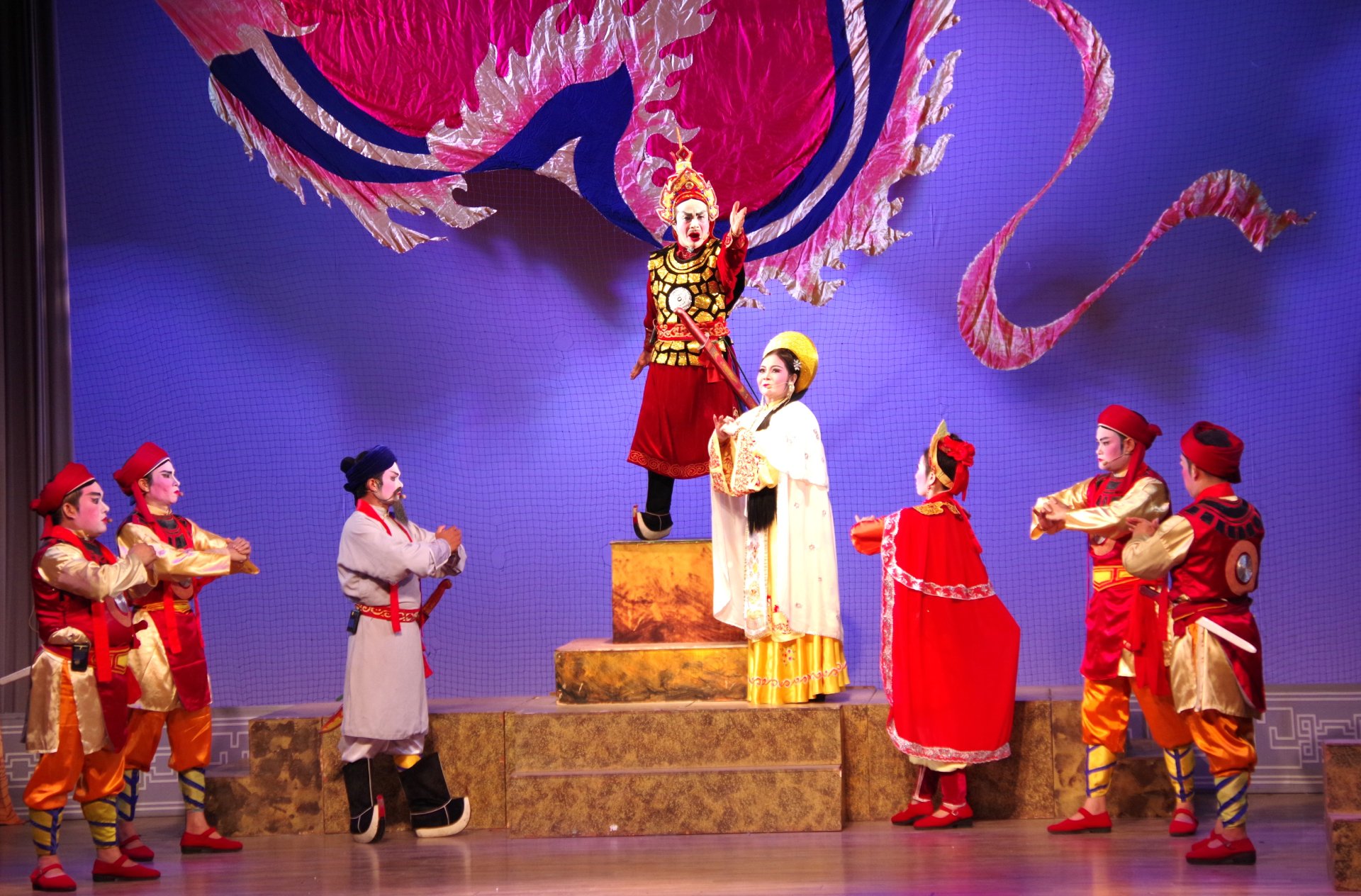 Tổng duyệt vở tuồng “Quang Trung đại phá quân Thanh”